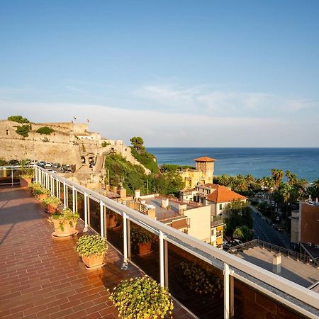 Hotel Careni Villa Italia Finale Ligure Exterior foto