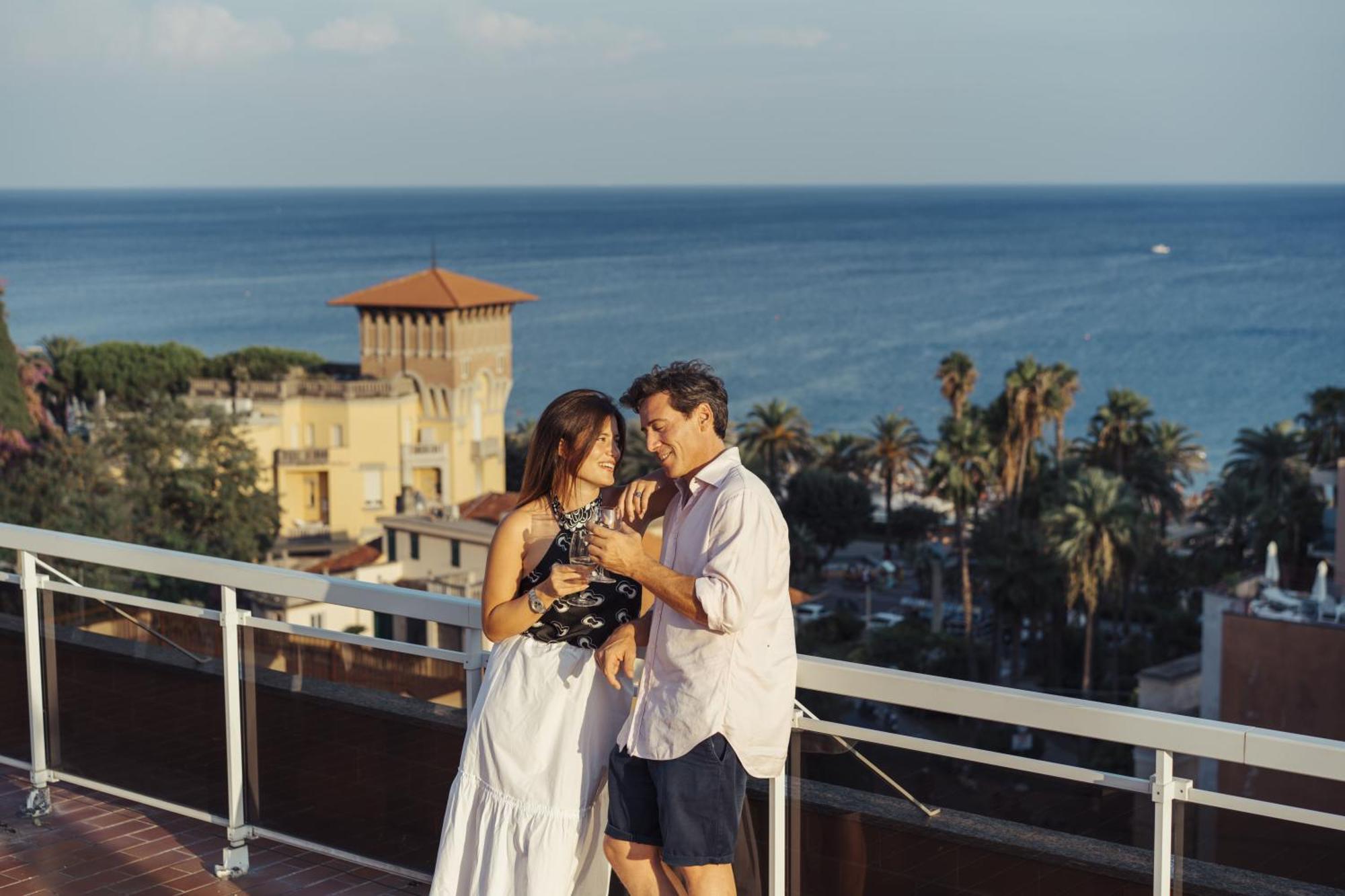 Hotel Careni Villa Italia Finale Ligure Exterior foto